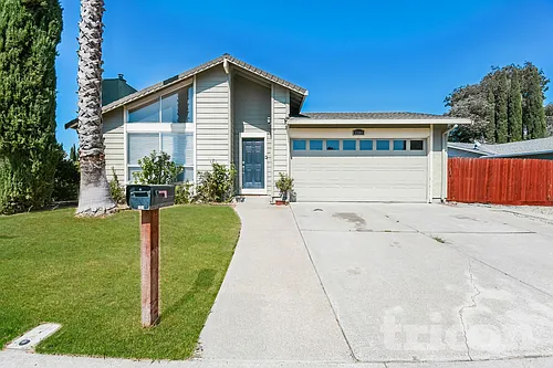 1104 Waxwing Dr Photo 1