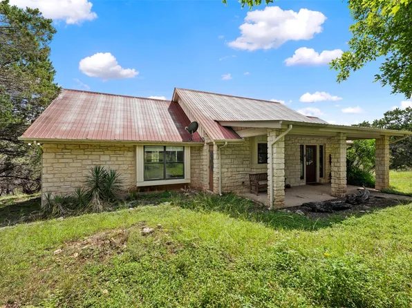 555 Hillsedge Rd, Wimberley, TX 78676