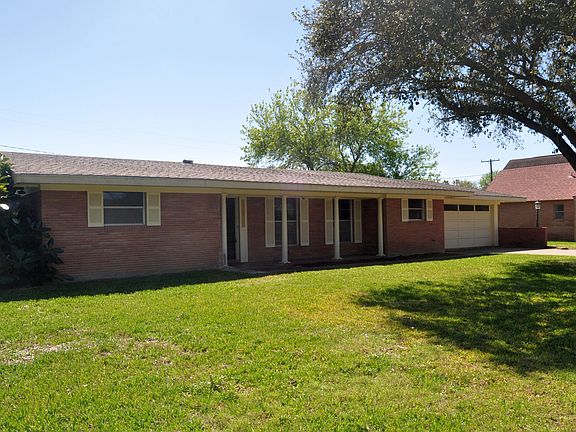 3rd image of 1024 W Ebony Dr