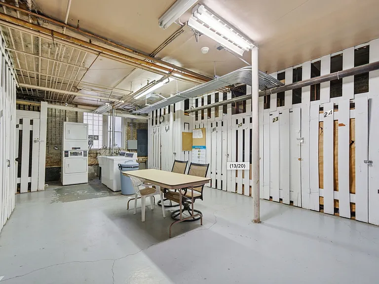 6751 N Artesian Ave #1C — Photo 13