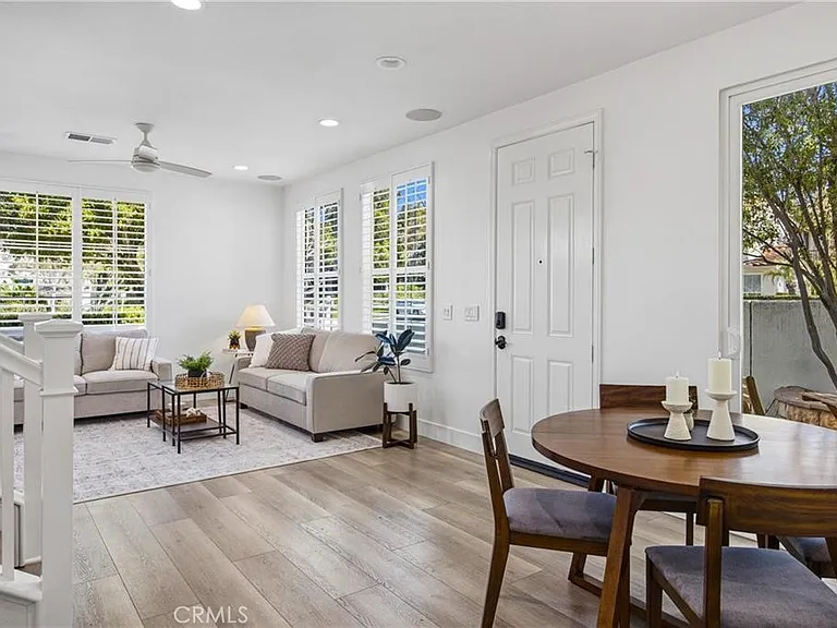 30 Savannah Ln — Photo 9