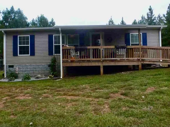 1696 Cutbanks Rd, Pamplin, VA 23958