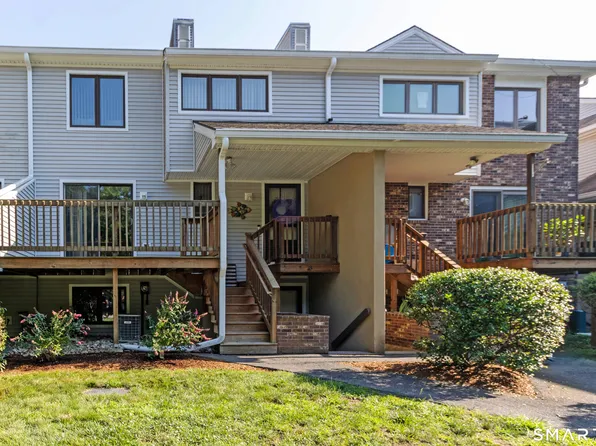 3 Dutton Place Way #3, Glastonbury, CT 06033