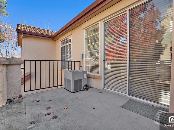 3rd image of 7826 Tuscany Dr