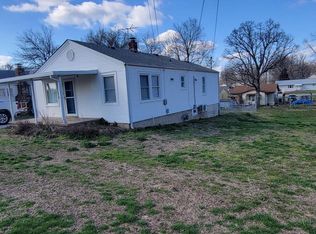 917 W Della St, Springfield, MO 65803