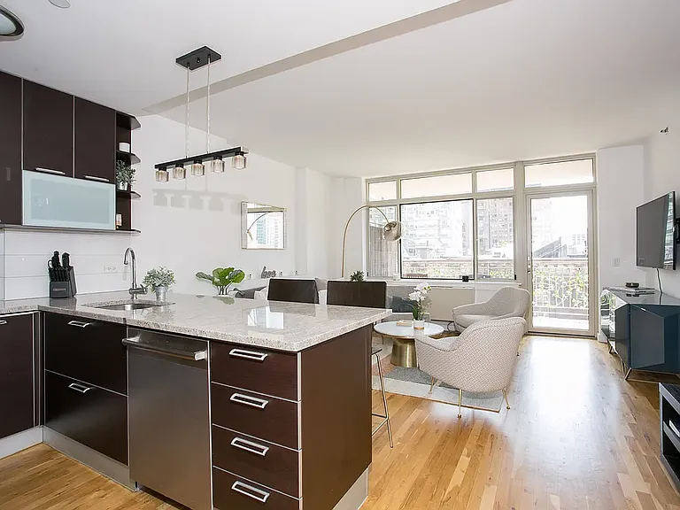 502 9th Ave #7C — Photo 5