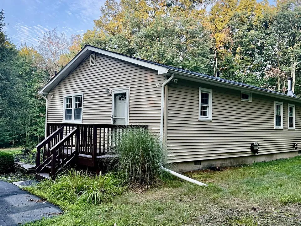 225 Walker Valley Rd