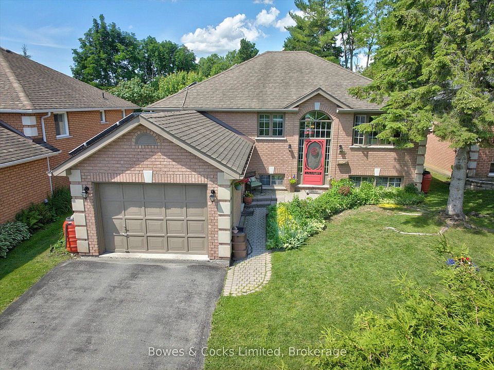 1st image of 699 Fortye Dr