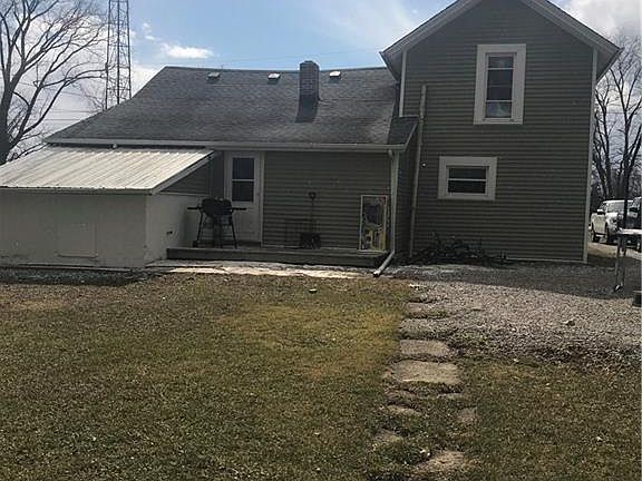 2nd image of 304 W North Ave