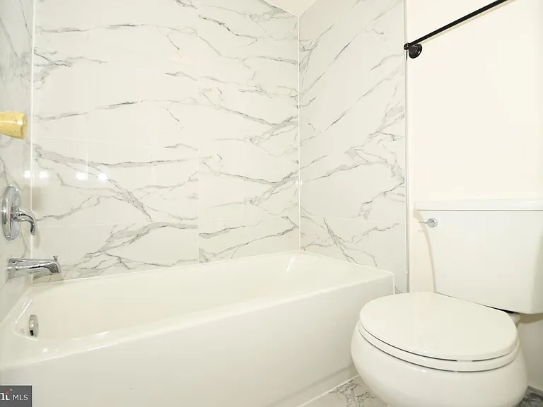 13246 Bayberry Dr #35 — Photo 15