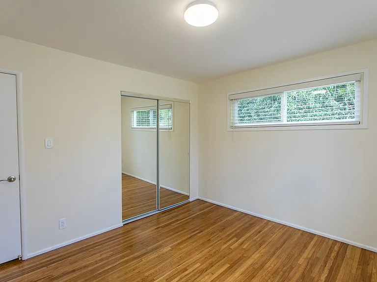 733 Circle Dr — Photo 11