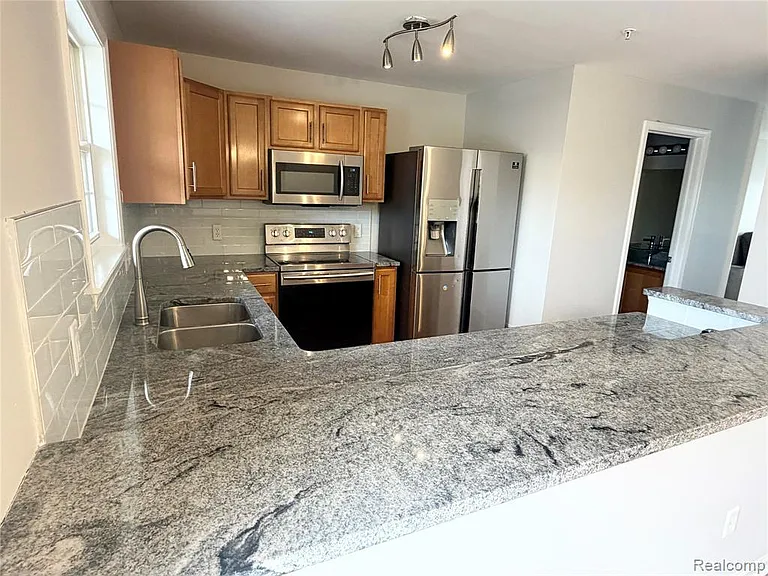 3044 Barclay Way — Photo 27