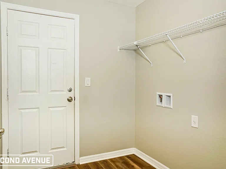 14203 Brisk Ave — Photo 17