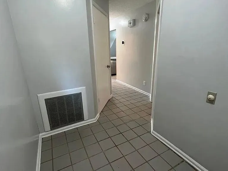 Unit Photo