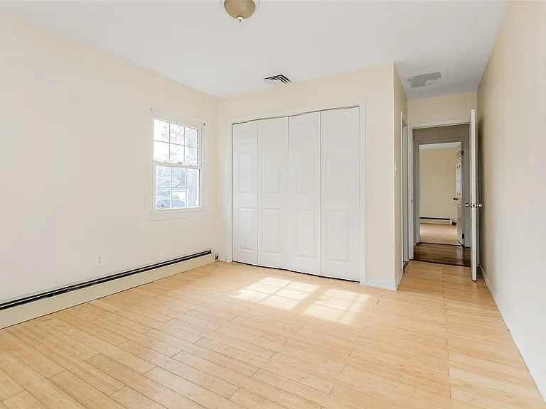 1017 Old Town Rd — Photo 6