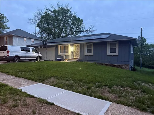 8400 E 103rd Ter, Kansas City, MO 64134