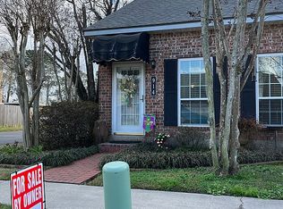 914 Carriage Light Loop, Youngsville, LA 70592