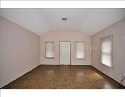 2nd image of 404 E 24th Pl