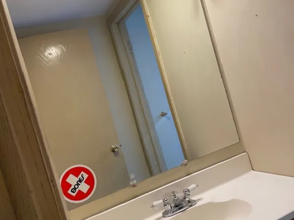 1324 W Touhy Ave #3C, Chicago, IL 60626