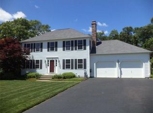8 Heather Ln, Plainville, MA 02762
