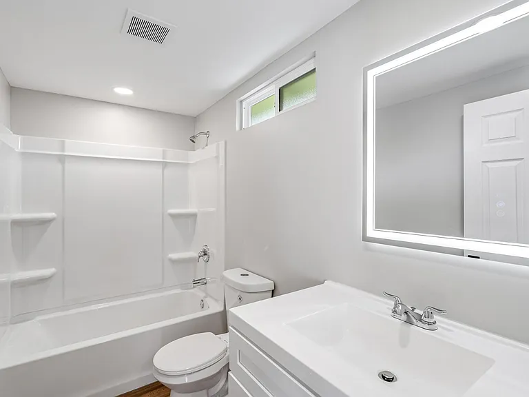 4286 Marlborough Ave — Photo 5