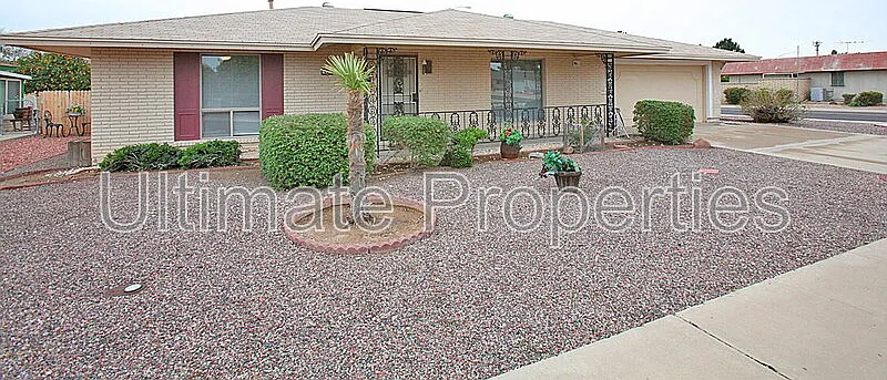 9331 W Arrowhead Dr