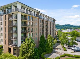 200 Manufacturers Rd APT 203, Chattanooga, TN 37405