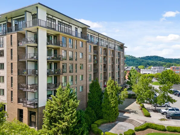 200 Manufacturers Rd APT 203, Chattanooga, TN 37405