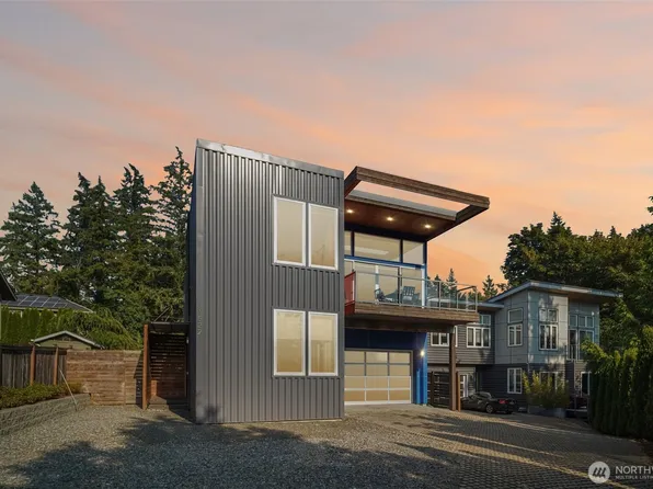 1522 211th Place NE, Sammamish, WA 98074