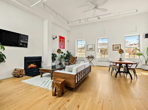 426 W Broadway Unit Ph6g, New York, NY 10012