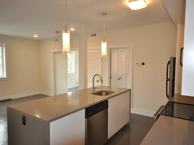 656 Massachusetts Ave #3 — Photo 8
