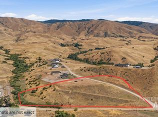 2 Calvin Dr, Horseshoe Bend, ID 83629