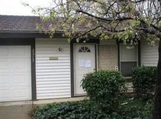 2213 Elmcrest Ln, Rancho Cordova, CA 95670