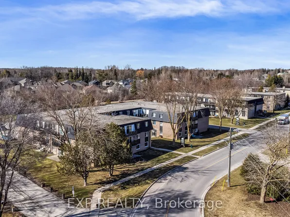 633 Barber Ave N #1, North Perth, ON N4W 1S4