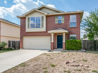 9015 Walnut Spgs, Universal City, TX 78148