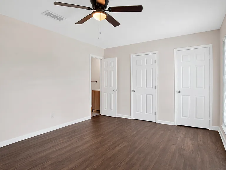 8140 Lillian Hwy — Photo 18
