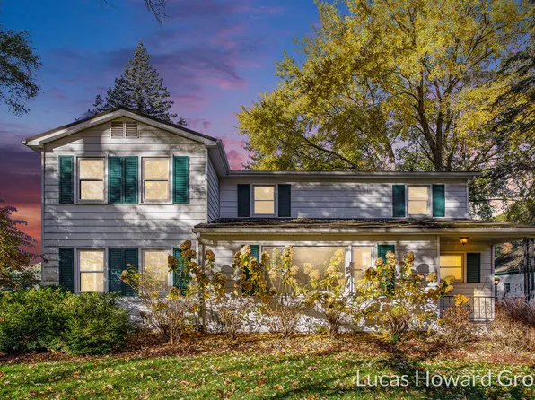 8639 N 27th St, Richland, MI 49083