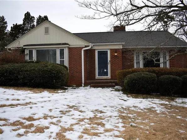 3 Forest Dr, Lexington, NC 27292