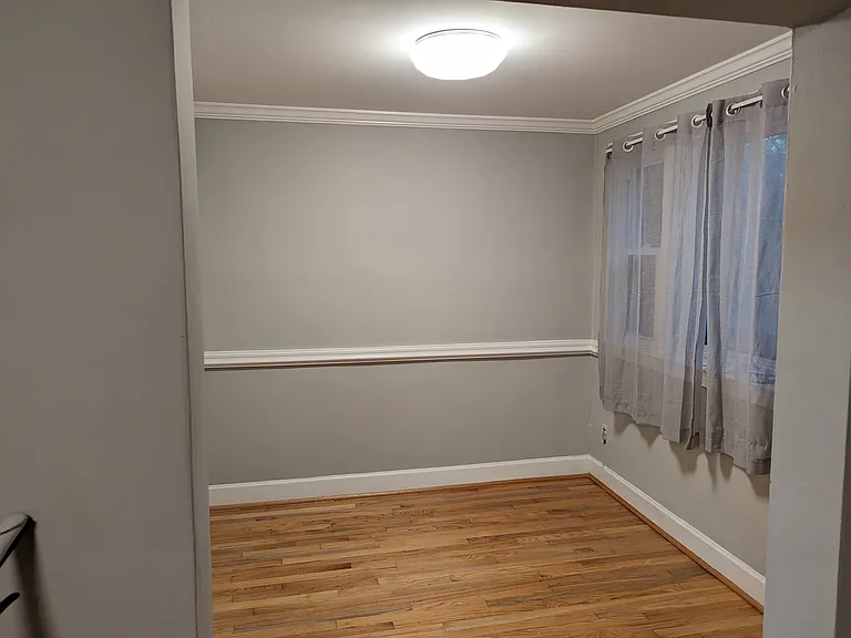 516 Thayer Ave #2 — Photo 6