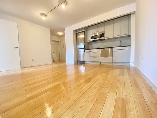 Rented by The Downtown LLC | media 39