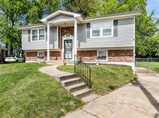 3301 Buckeye Ct, Louisville, KY 40216