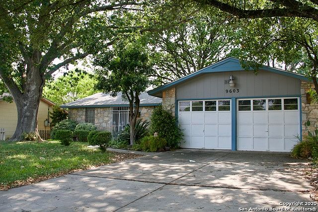 1st image of 9603 Spring Dawn St