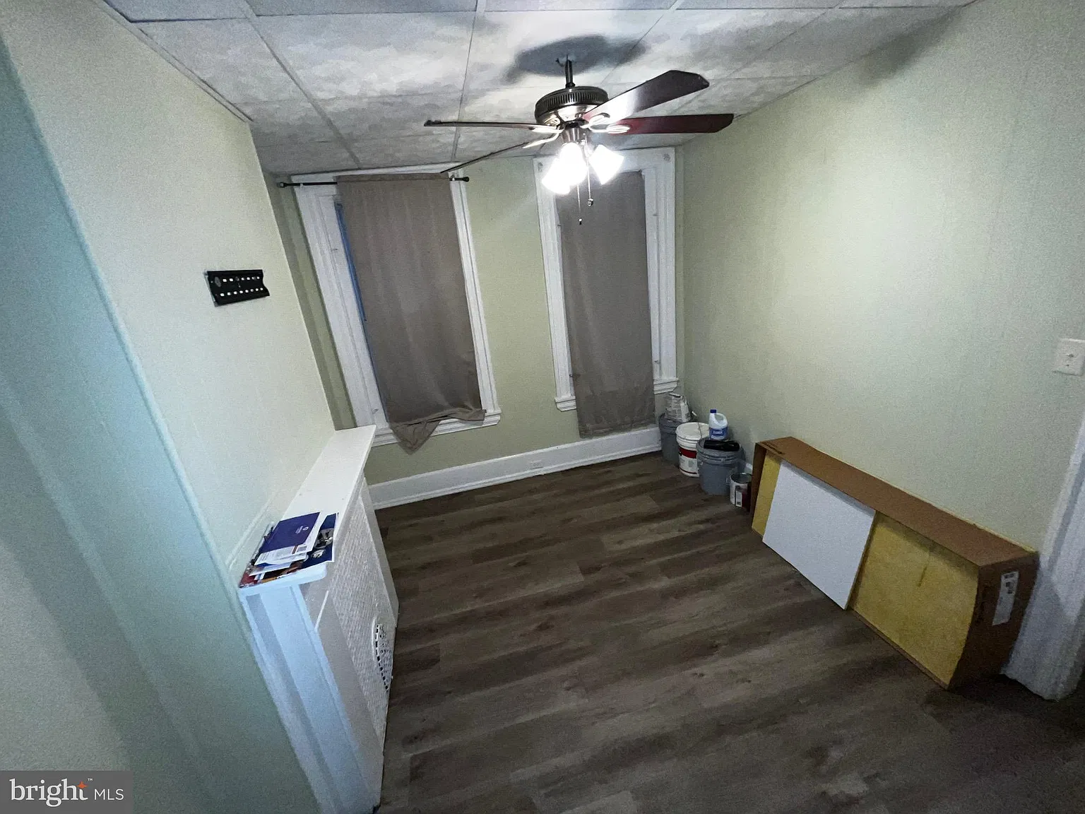 3 bed, 1.5 bath, 1036 sqft, $1,200 — Photo 4