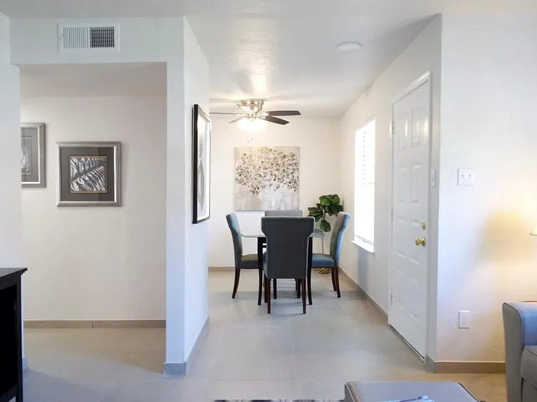 1071 Meadowlark Ct SE — Photo 14