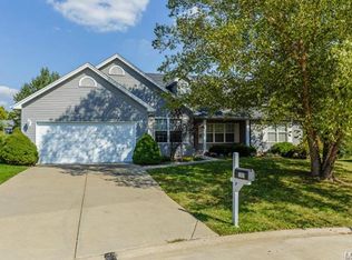 1885 Summitview Dr, Saint Charles, MO