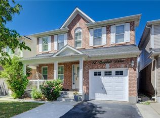 12 Bugdale Dr, Cambridge, ON N1T 2K2
