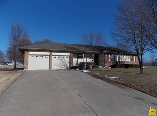 1700 S Washington St, Clinton, MO 64735