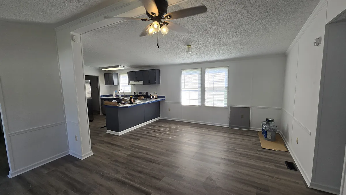 Building Photo - 381 Swansboro Loop Rd #4