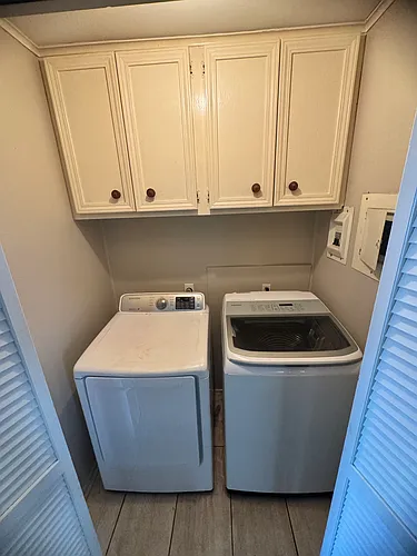 680 Sharp Ln Photo 1
