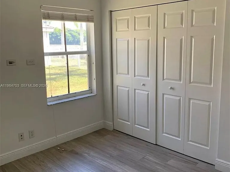 1918 Andromeda Ln #1918 — Photo 6